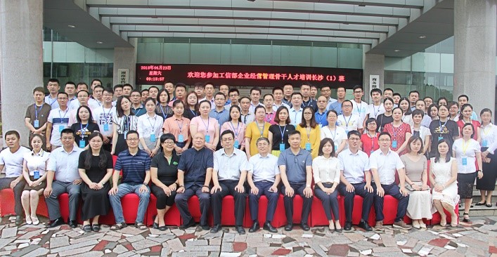 ŲǸ˲ӴW24Lɳ1அI(y)